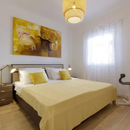 Seaside Family Friendly House With A Swimming Pool Razanj, - 13738 Feriehus Rogoznica (Sibenik-Knin)