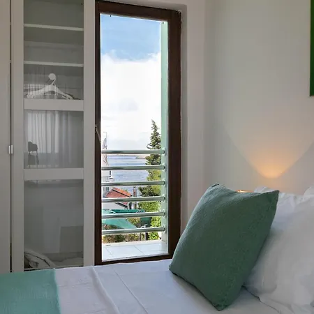 Seaside Family Friendly House With A Swimming Pool Razanj, Rogoznica - 13738 Holiday home *