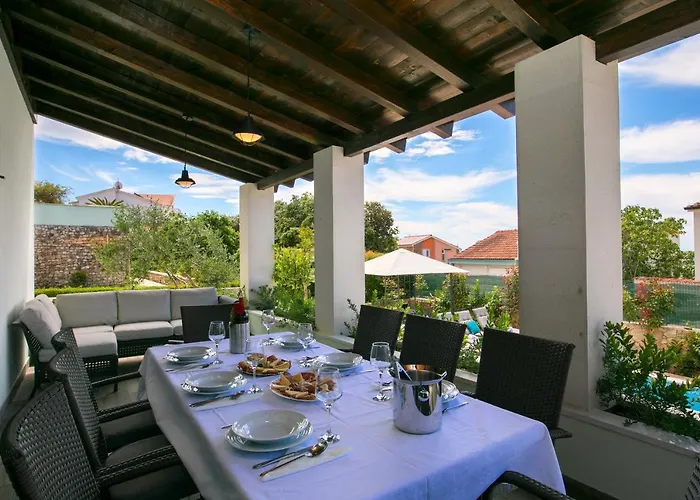 度假居 Seaside Family Friendly House With A Swimming Pool Razanj, - 13738